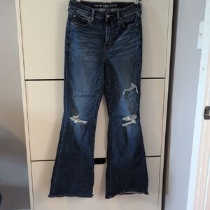 American Eagle - Super Hi-Rise Flare - Size 8 Regular
